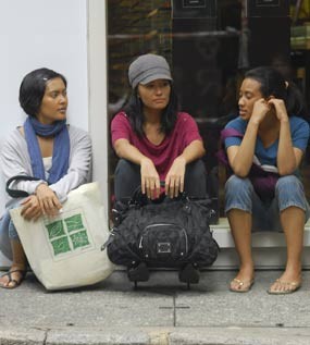 Jadi TKW, Lola Amaria Kedinginan Syuting di Hong Kong