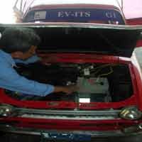 Mahasiswa ITS Ciptakan Mobil Ramah Lingkungan 