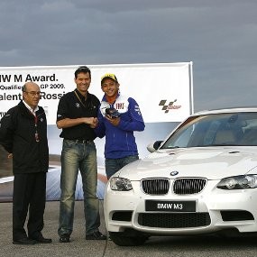 Valentino Rossi Jajal BMW M3 GTS Terbaru
