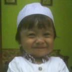 Hisahito Niland, 2,2 Tahun; Lelaki; m