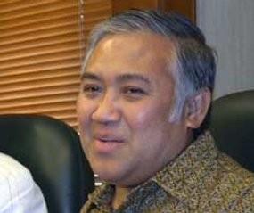 Din: Pemerintah Sangat Lambat Tangani Konflik Polri-KPK