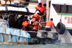 Tenggelamnya Kapal Dumai Express Ciderai Program 100 Hari SBY