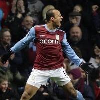 Villa-Spurs Berbagi Angka