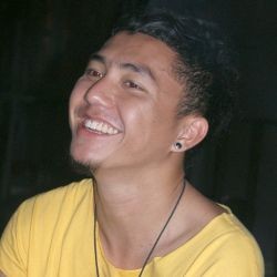Gara-gara Alis, Omesh Dapat Film Perdana