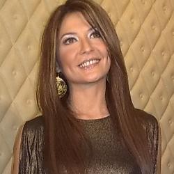 Tamara Bleszynski Pede Berbikini di Usia 34