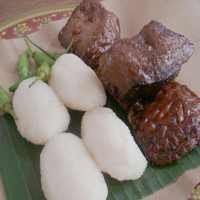 Kepincut Jadah Tempe Mbah Carik