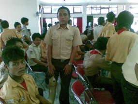 Ahmad Yanto pun Tersenyum & Jadi Pede