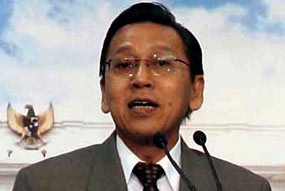Boediono Belum Biasa Jadi Sorotan Publik