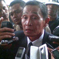 KPK Bisa Panggil Boediono