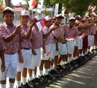 Ribuan Pelajar Sambut SBY