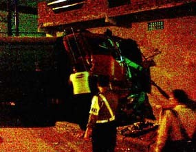 Pemilik Rumah Diseruduk Truk Tuntut Ganti Rugi