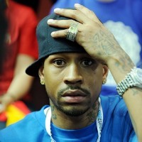 Iverson Resmi Kembali ke Sixers
