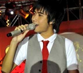 Vidi Aldiano Cuti Nyanyi Demi Fokus Belajar