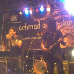 Ian Antono-Ahmad Albar Didedikasikan Konser untuk Ucok AKA