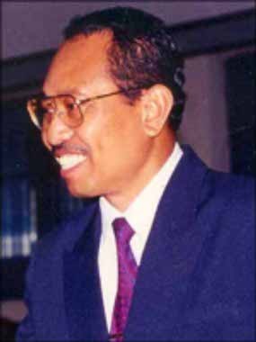 Thamrin Amal Tomagola: SBY Sebaiknya Ikut Aksi 9 Desember