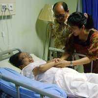 Stroke, Sastrawan Ratna asal Malang Dirawat di RS