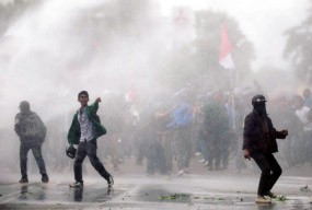 Rusuh di Makassar Cemarkan Nama Baik Mahasiswa