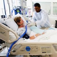 Rumah Sakit Pemerintah Masih Import Minded