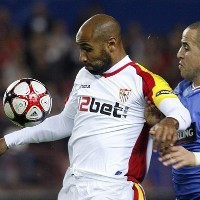 Sevilla Juara Grup Lewat Penalti