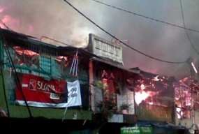 Banyak Pemulung Muncul, Korban Kebakaran Jual Puing-puing