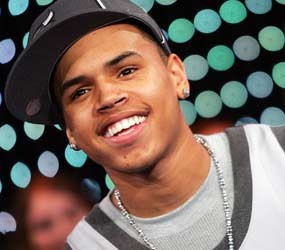 Chris Brown Geram Album Ditolak Toko Kaset