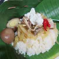 Harum Gurih Nasi Liwet Yu Sani