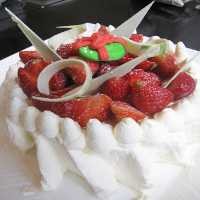 Cantik dan Legit, Strawberry Shortcake