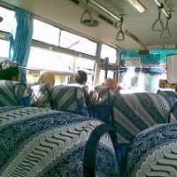 Motif Batik Cantik di Bus Damri