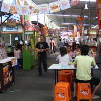 Berburu Kuliner di Food Dreamland Yuk!