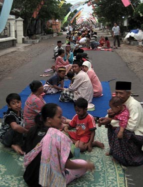 Sambut 1 Muharam, Warga Banyuwangi Gelar Baritan