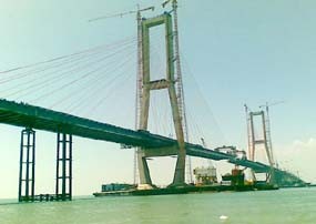 Jalur Roda Dua Jembatan Suramadu Ditutup 40 Hari