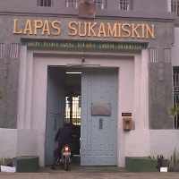 Petugas Sempat Diserang Dengan Pisau