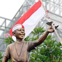 Wakil Menlu: Kalau Patung Hitler Baru Nggak Boleh