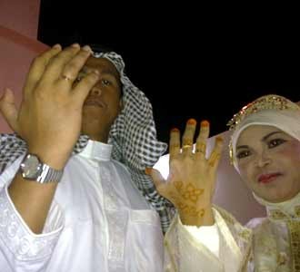 Dua Petugas Haji Menikah di Makkah