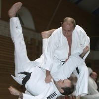 Putin Ingin Masuk Tim Judo Rusia