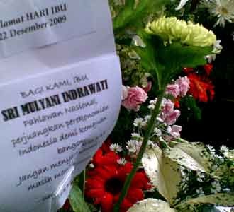 Sri Mulyani Banjir Karangan Bunga