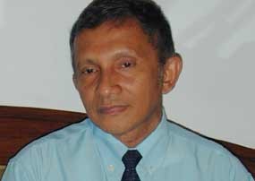  Kongres PAN 2010, Tarik Ulur Amien Rais 