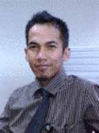 Komunitas Sepeda Tua dan Iklan Motor Momentum Hari Ibu 