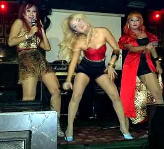 Trio Macan Nan Hot