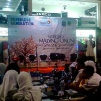 Kurangi Dampak Lingkungan Hidup Dengan Mading Online