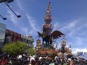 Warga Bengkulu Antusias Saksikan Tabot 