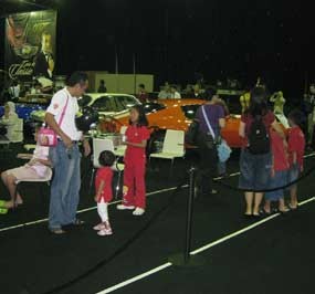 Pameran Mobil Klasik Jadi Ajang Wisata Keluarga