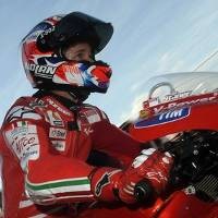 Problem Fisik Kalahkan Stoner dan Schumacher