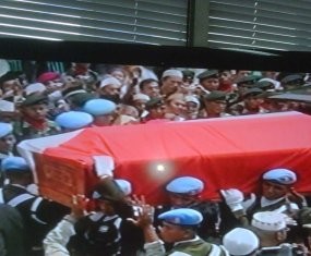 Tangis Pecah di Prosesi Pemakaman Gus Dur