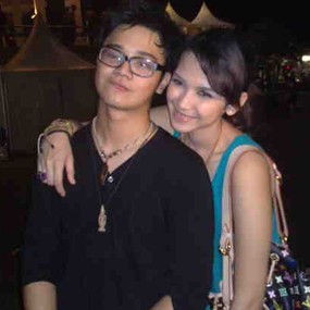 Derby Romero-Dinda Kanya Tahun Baru di Wakatobi