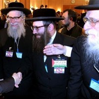 Sekte Yahudi Anti-Zionis Kunjungi Hamas