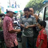 Pengunjung KBS Membludak, Calo Tiket Meraup Untung