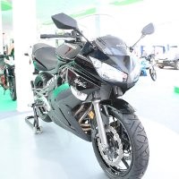 Kawasaki Bingung Harga Ninja ZZR 