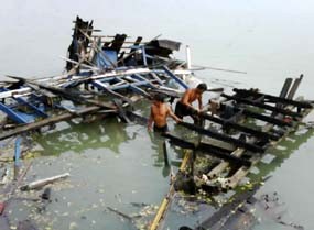 PLM Artasari Terbakar Diduga Konsleting Mesin