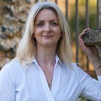 Tuli Gara-gara Doyan Dengar Musik Keras